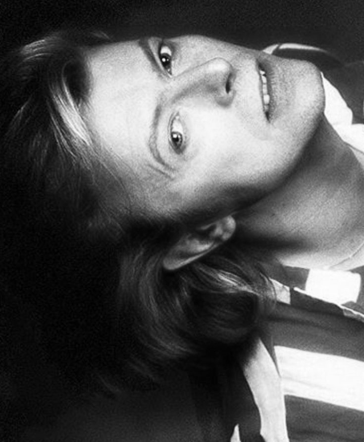 Sound and Vision, A David Bowie Song Everyone Must Hear